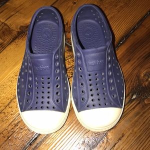 GUC size 9 toddler Native Jefferson’s